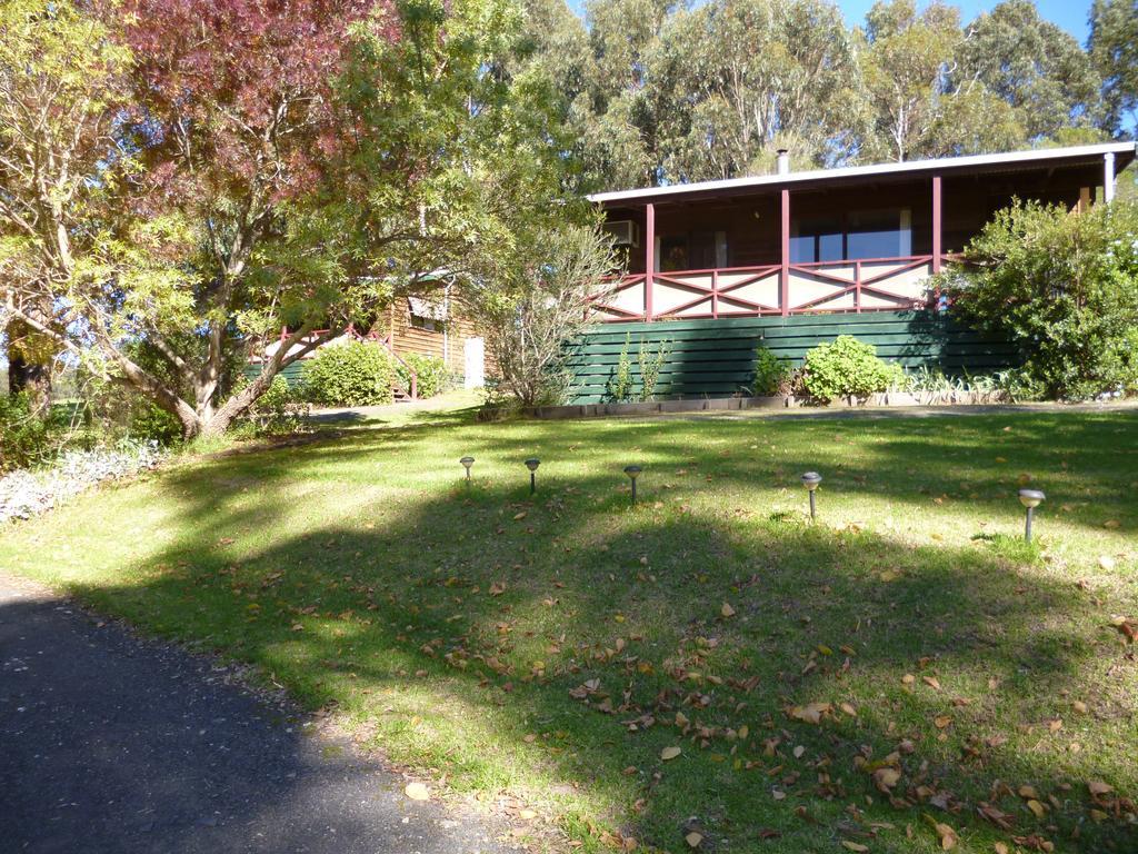 Chester Hill Cottages Traralgon Exterior photo